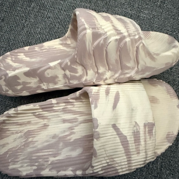Adidas Adilette 22 Slides \'Sand Strata Wonder Taupe\' main image 5